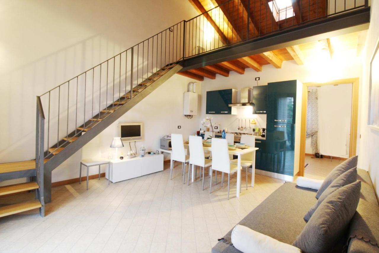 Loft Regia Antica Apartment โลนาโต ภายนอก รูปภาพ